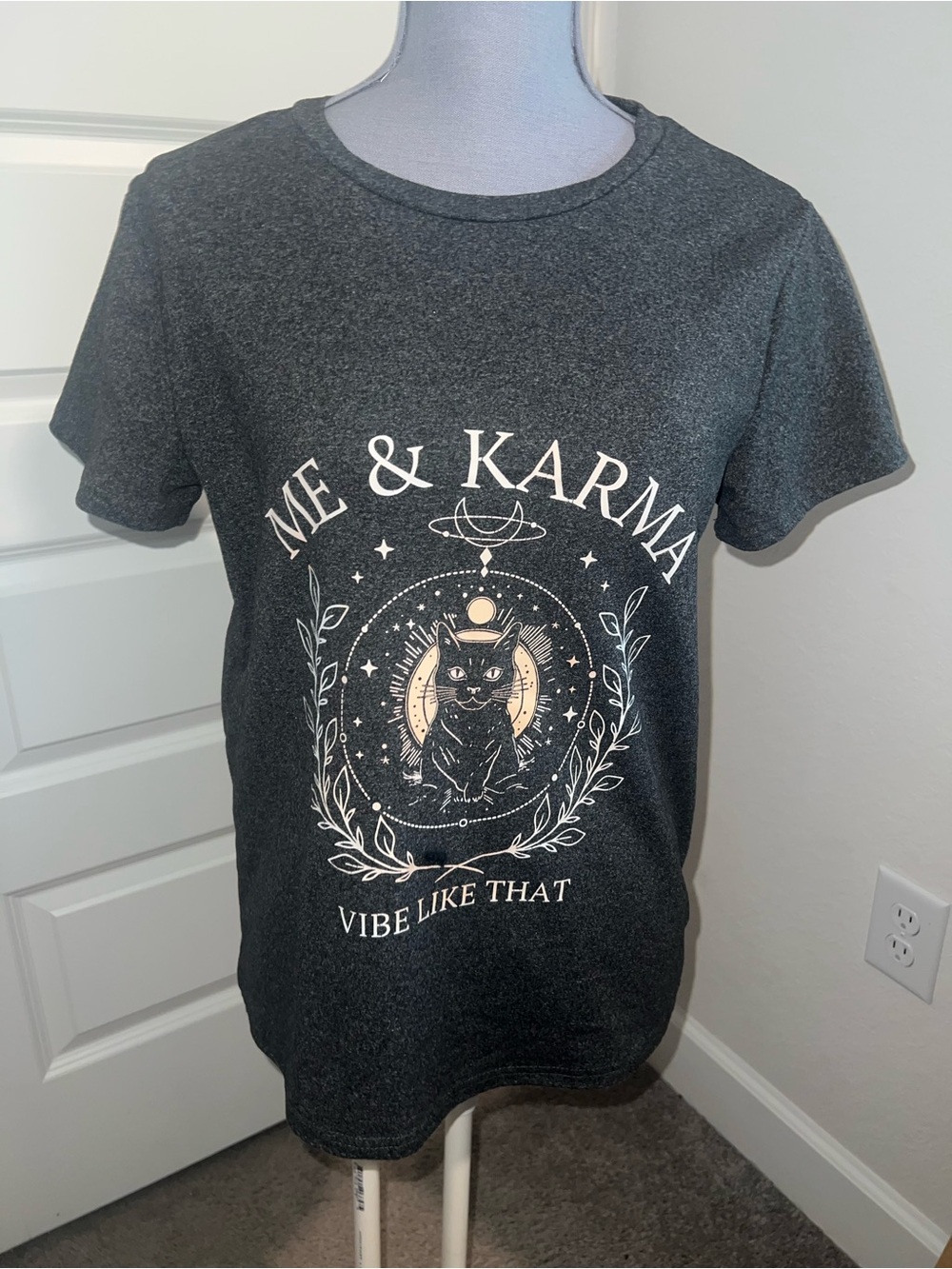 Women's Short Sleeve Graphic Tee with Witchy Cat Design